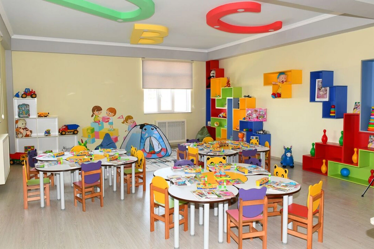 В Баку стартовала запись в детские сады на новый учебный год