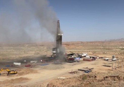 В Байсунском районе Узбекистана на скважине произошла утечка сероводорода