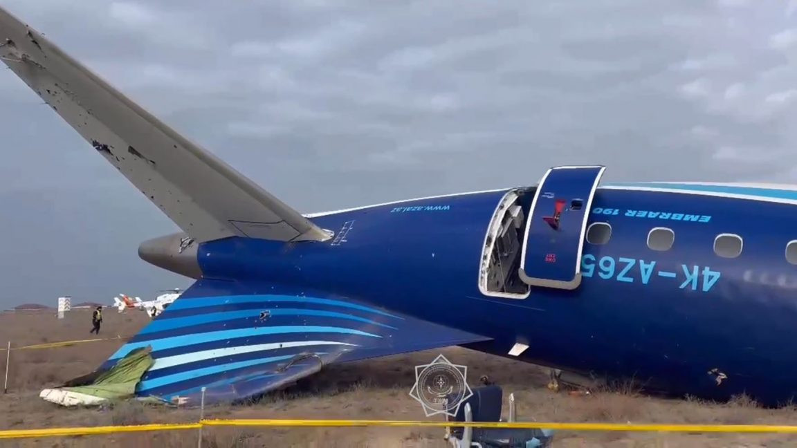 В Бразилию приедут специалисты из Азербайджана, РФ и Казахстана для расшифровки черных ящиков самолета AZAL