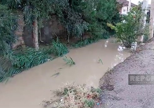 В Гаджигабуле из-за ливня подтопило более 300 домов