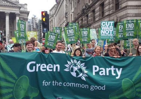 В Германии руководство партии "Зеленые" уйдет в отставку в полном составе