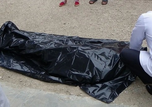 В Гёйчае в автомобиле обнаружено тело мужчины со следами насильственной смерти