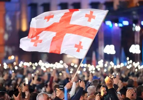 В Грузии сегодня начались президентские выборы