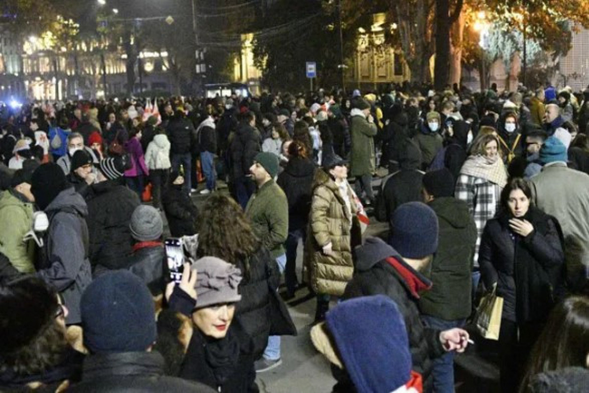 В Грузии возобновились протестные акции-ОБНОВЛЕНО