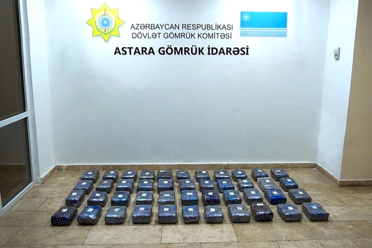 В грузовике, следовавшем из Ирана в Россию, обнаружено 51 кг марихуаны