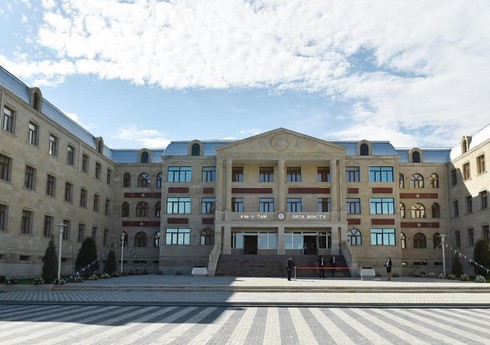 В Гяндже проводится расследование по факту избиения учителя, назначена экспертиза