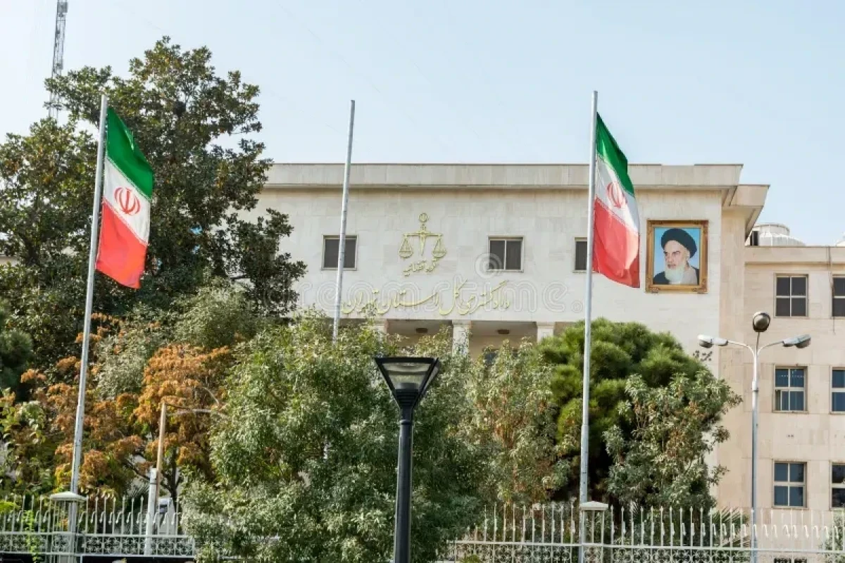 В Иране совершено вооруженное нападение на здание суда, 5 человек погибли-ОБНОВЛЕНО-1