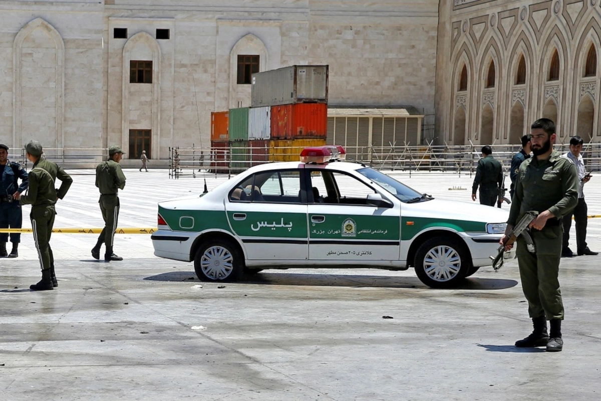 В Иране совершено вооруженное нападение на здание суда 