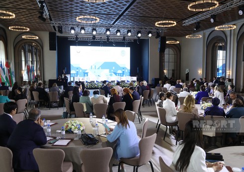 В Лачыне проходит женский форум Организации экономического сотрудничества