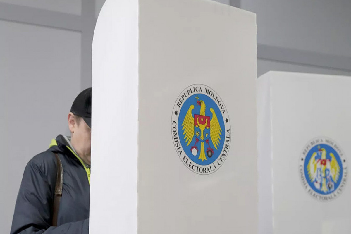 В Молдове пройдет второй тур президентских выборов