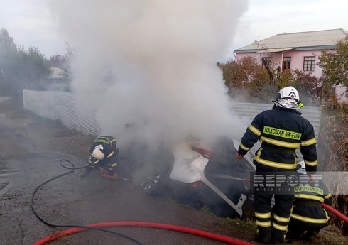 В Нахчыване сгорел легковой автомобиль