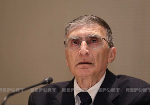 В НАНА учреждены почетные дипломы имени Азиза Санджара, Льва Ландау и Узеира Гаджибейли