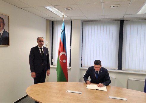 В представительстве Азербайджана в НАТО открыта книга соболезнований