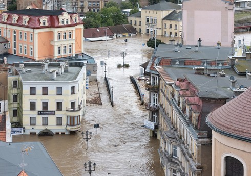В регионах Польши сохраняется критическая ситуация из-за наводнений