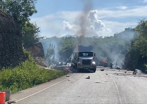 В результате взрыва бензовоза на юге Гаити погибли десятки человек