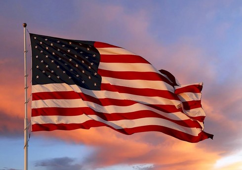 В США подали иск из-за новых ограничений на гражданство по праву рождения