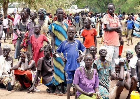 В Судане 400 тыс. человек вынужденно покинули лагерь при его захвате СБР