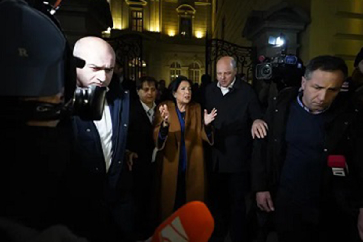 В Тбилиси снова проходит акция протеста оппозиции