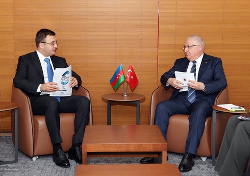 В Турции состоялся обмен мнениями о расширении азербайджано-турецких военных связей