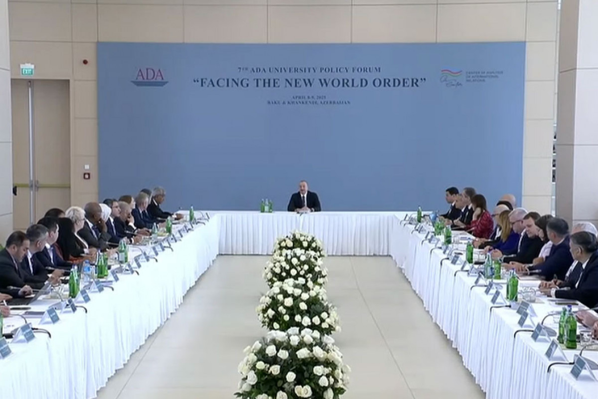 В Университете АДА проходит международный форум на тему «К новому миропорядку» с участием Президента Ильхама Алиева-ПРЯМОЙ ЭФИР