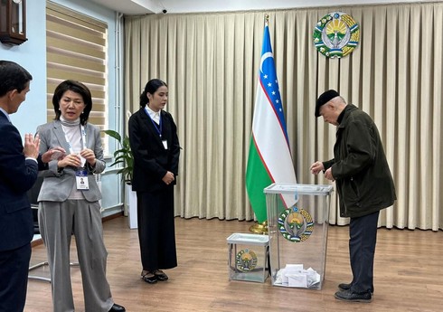 В Узбекистане закрылись избирательные участки по выборам в парламент республики