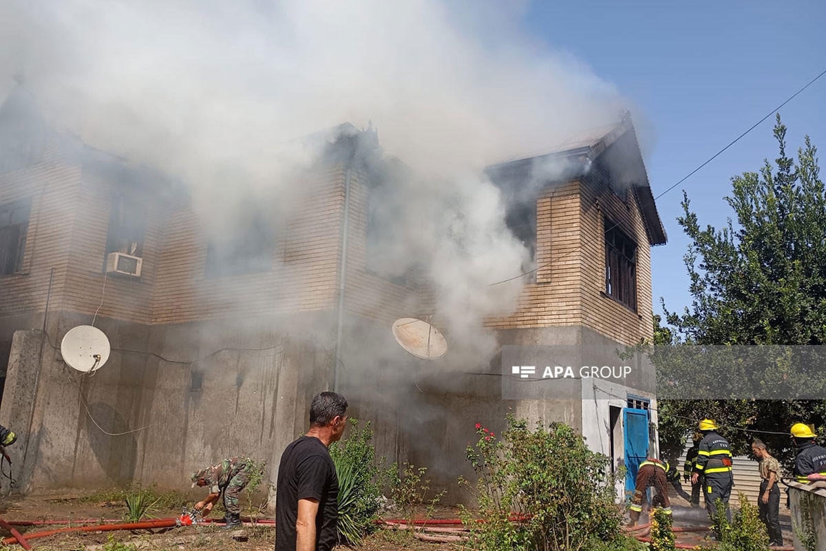 В южном регионе Азербайджана спасли ребенка из горящего дома - ФОТО-ОБНОВЛЕНО-1