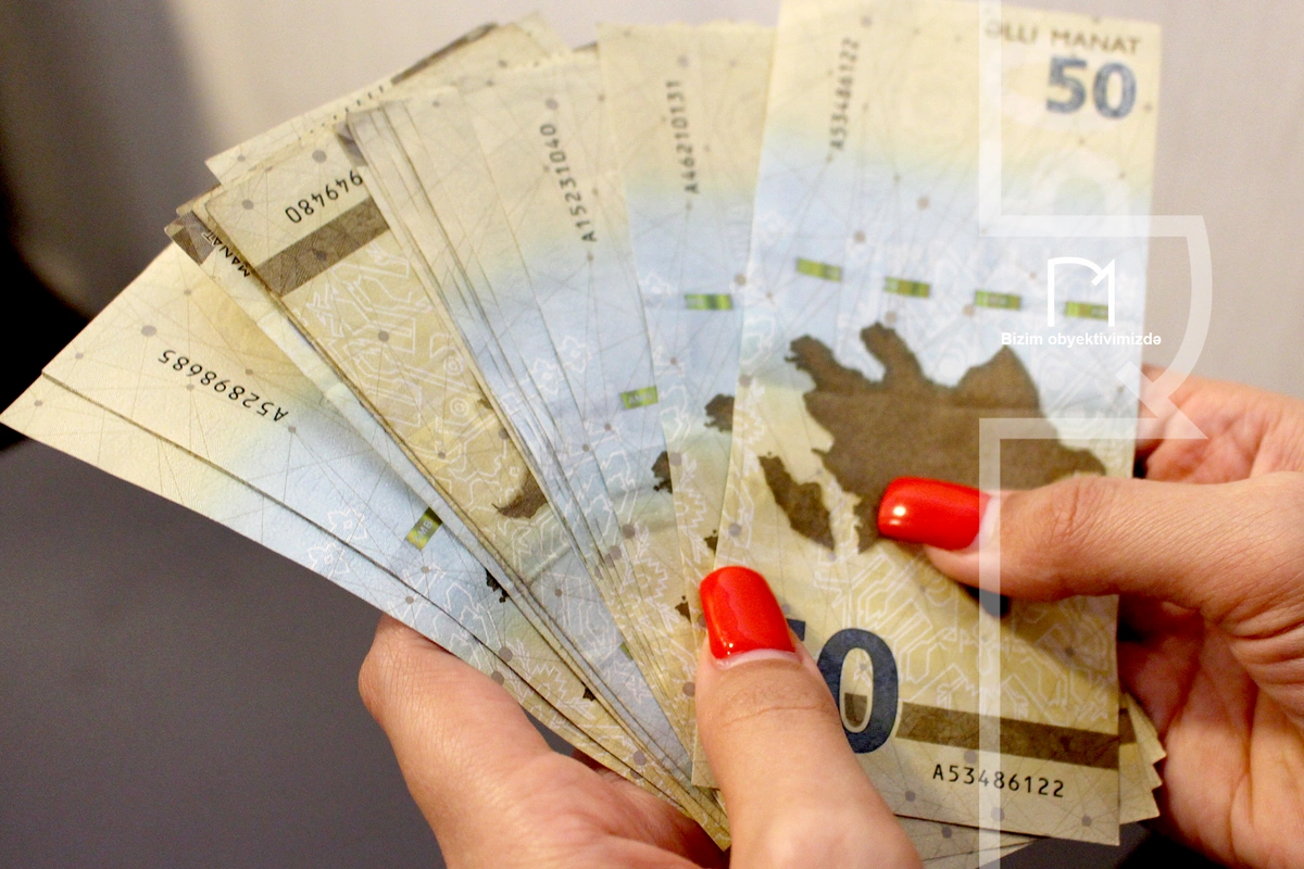 Важная новость для ищущих работу: зарплаты до 2 000 манатов
