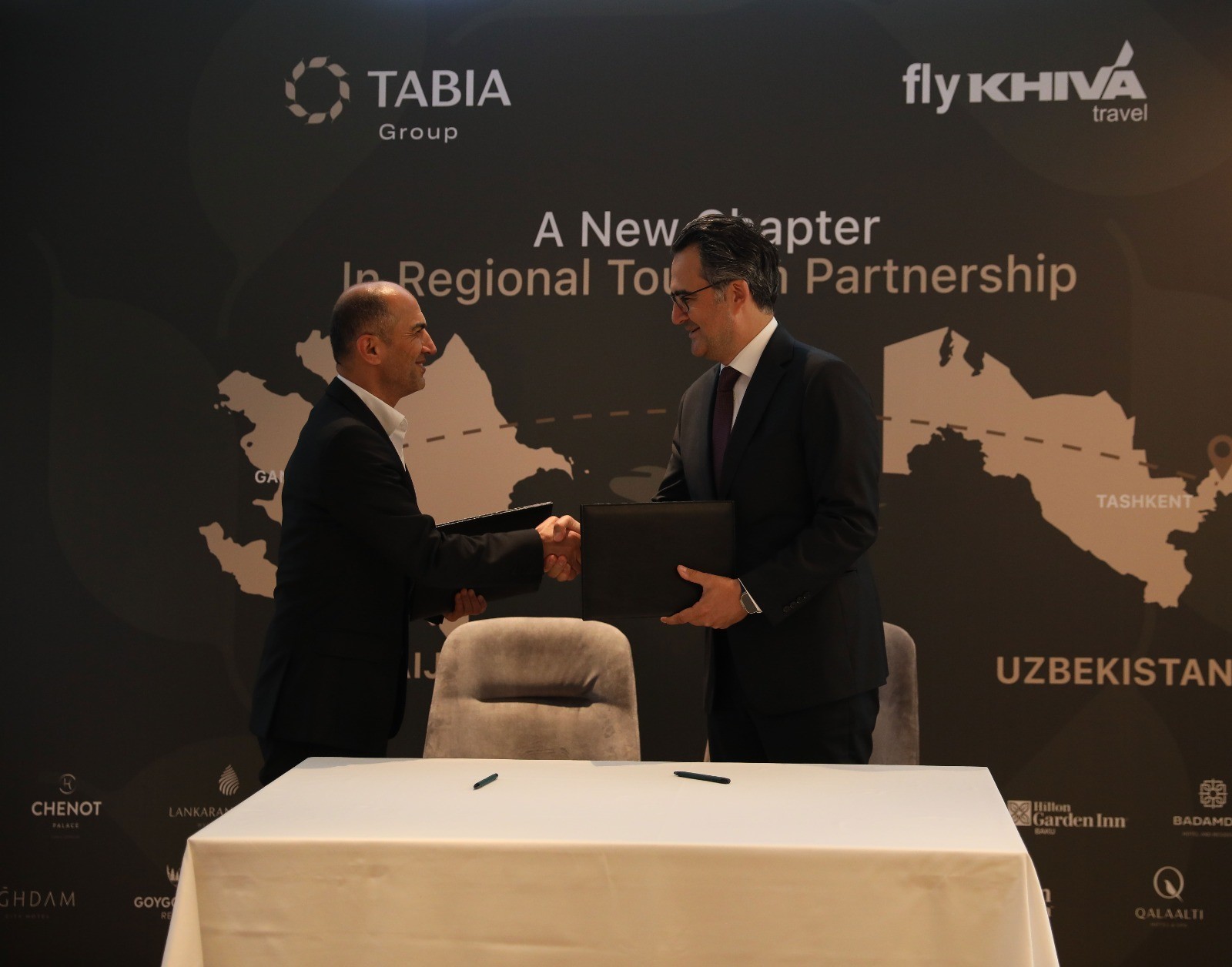 Важный шаг в развитии туризма Нафталана — TABIA Group и FlyKhiva подписали меморандум о сотрудничестве-ФОТО