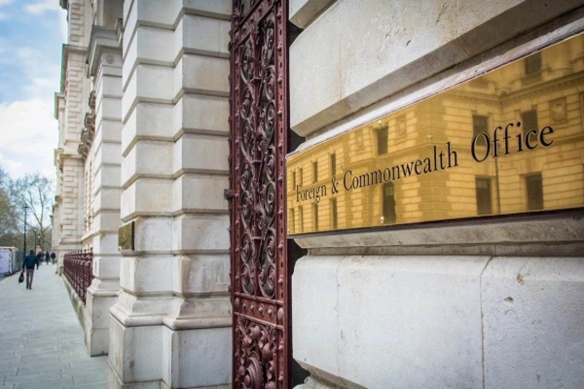 Великобритания аннулировала аккредитацию российского дипломата