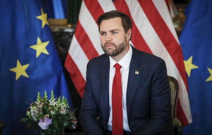 Вэнс прокомментировал вывод войск США из Польши