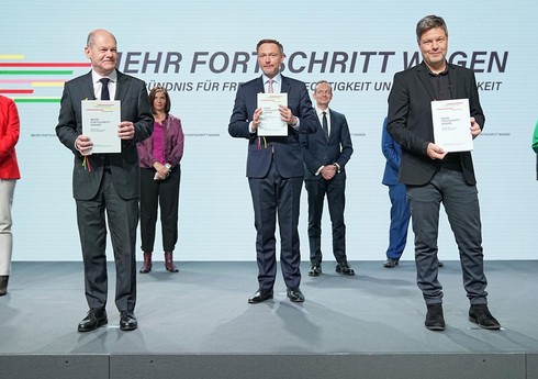 Вице-канцлер Германии заявил о распаде правящей коалиции ФРГ