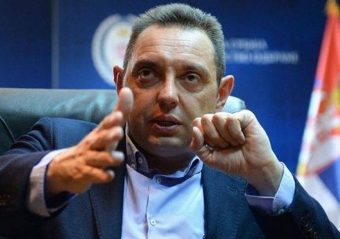 Вице-премьер Сербии: США пытаются сделать врагами Белград и Москву