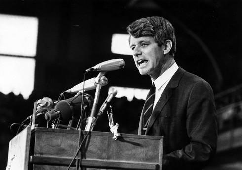 Власти США раскрыли материалы по делу Роберта Кеннеди спустя почти 60 лет