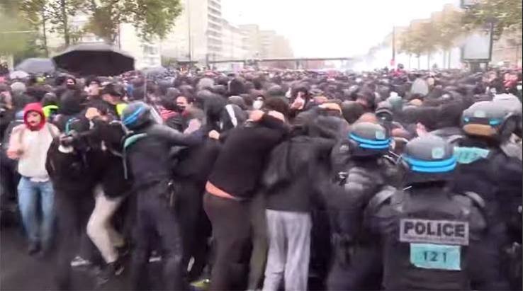 Во Франции после беспорядков 24 октября задержали почти 1 тыс. человек
