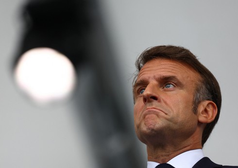 Во Франции рассмотрят резолюцию об импичменте Макрона