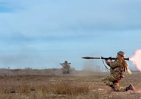 Военнообязанные выполнили практические стрельбы из стрелкового оружия и гранатометов