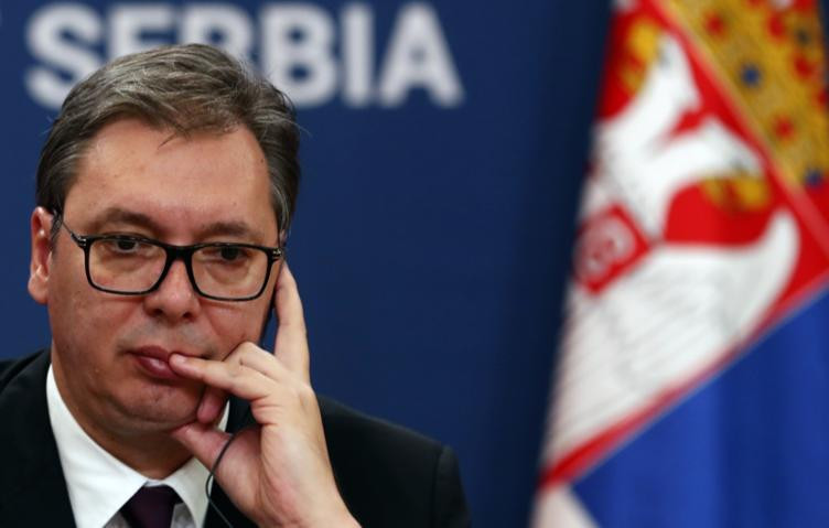 Вучич заявил, что не будет оправдываться за отношения с Россией