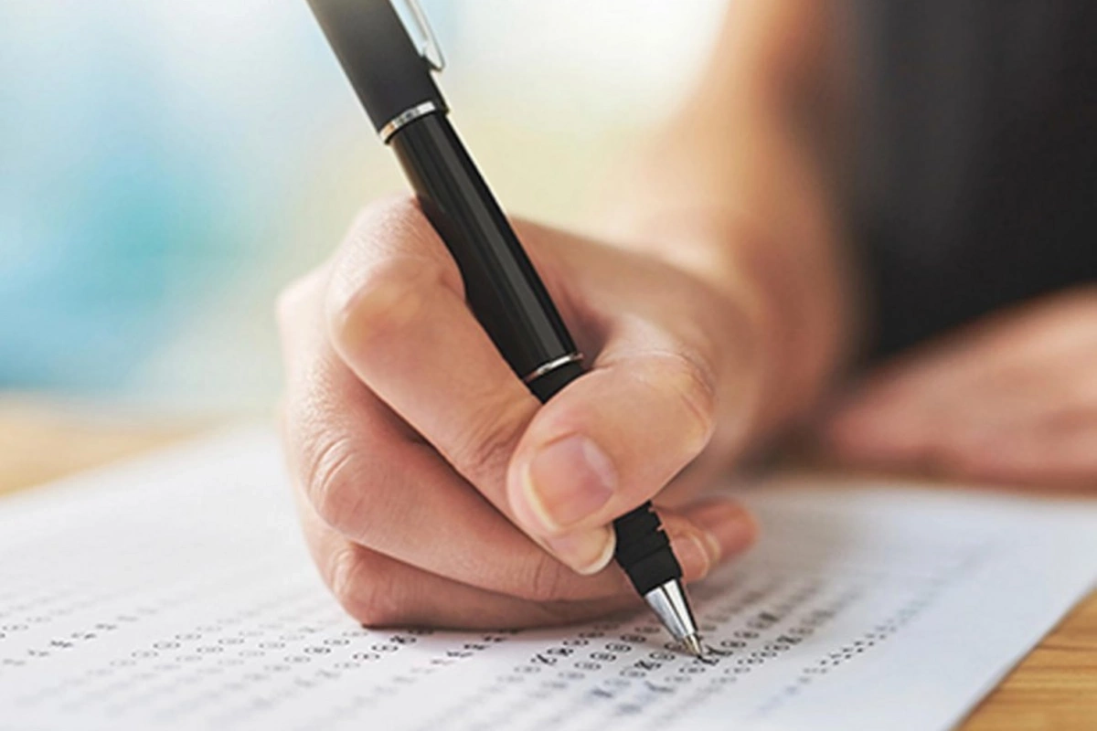 Выпускники каких специальностей чаще всего остаются без работы