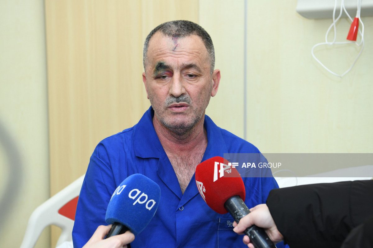 Выживший стюард разбившегося самолета AZAL: Версия о взрыве баллона в салоне немыслима - ВИДЕО