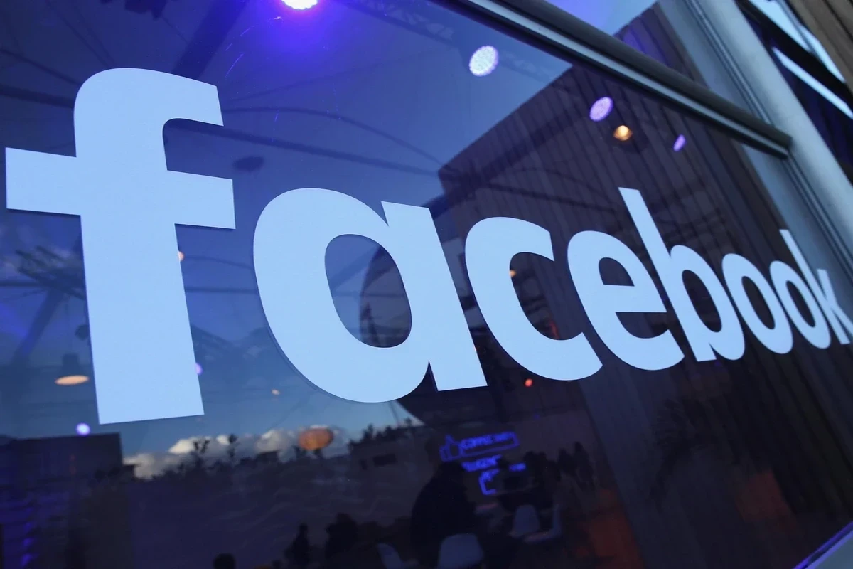 Закрыты страницы в Facebook, распространявшие в Азербайджане материалы манипуляционного характера