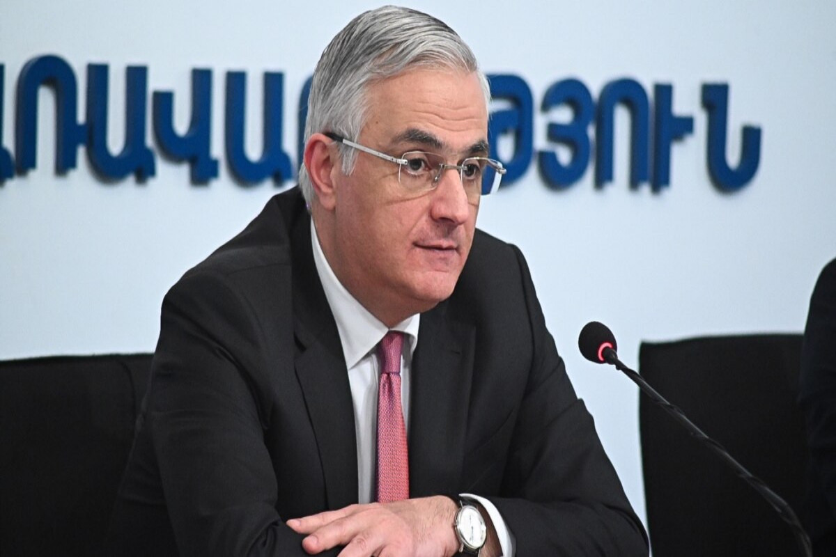 Заместитель Пашиняна официально объявил о начале диалога с ЕС по либерализации визового режима