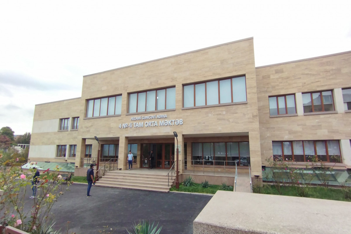 Занятия в школе № 4 в Ханкенди начнутся 23 сентября-ФОТО