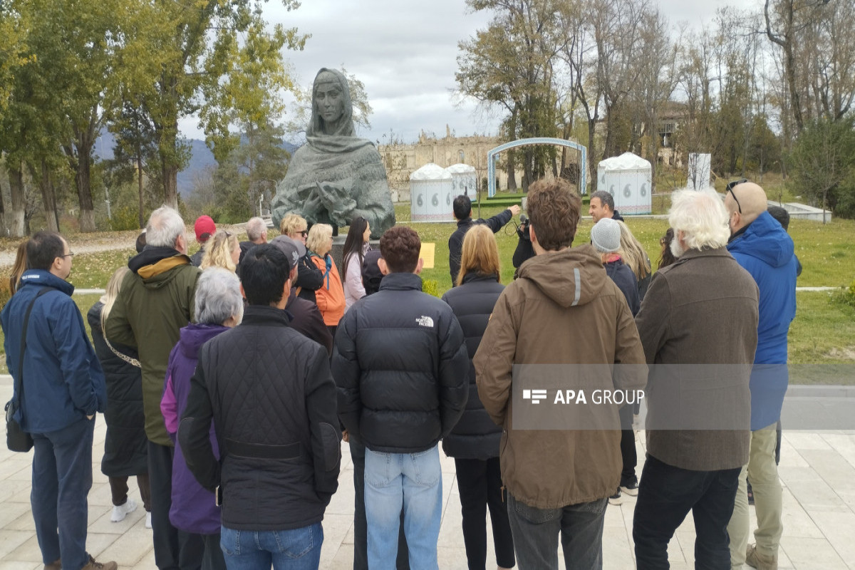 Зарубежные путешественники посетили Шушу -ОБНОВЛЕНО-1
