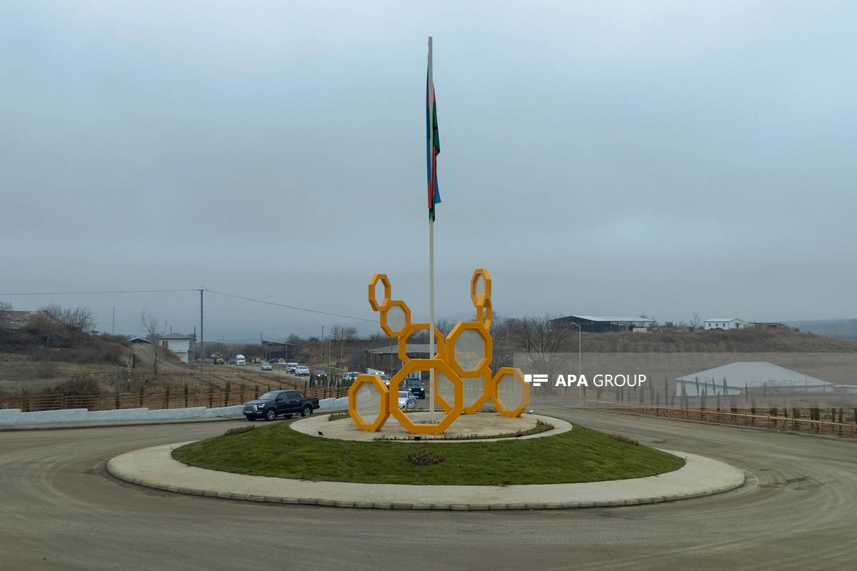 Завтра в город Ходжалы и село Баллыджа будет отправлена очередная группа переселенцев