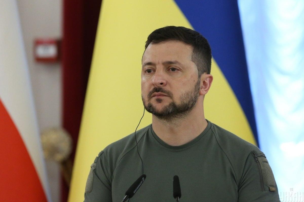 Зеленский: Россия готовится нанести удары по центрам принятия решений, в том числе по Офису президента