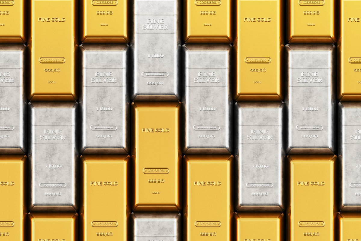 Золото и серебро дешевеют